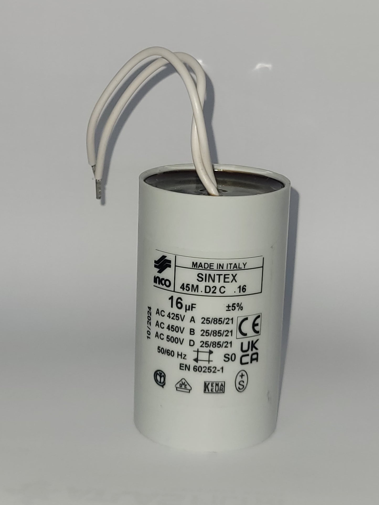 CAPACITOR - CONDENSADOR 16 UF 450 VAC / 199801